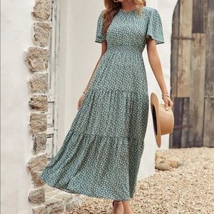 Ditsy floral print maxi dress